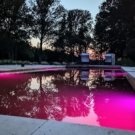 Ferienhaus Schloss Sigrön Tiny